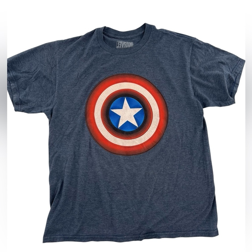 Marvel Captain America Shield Men's Graphic T-Shirt